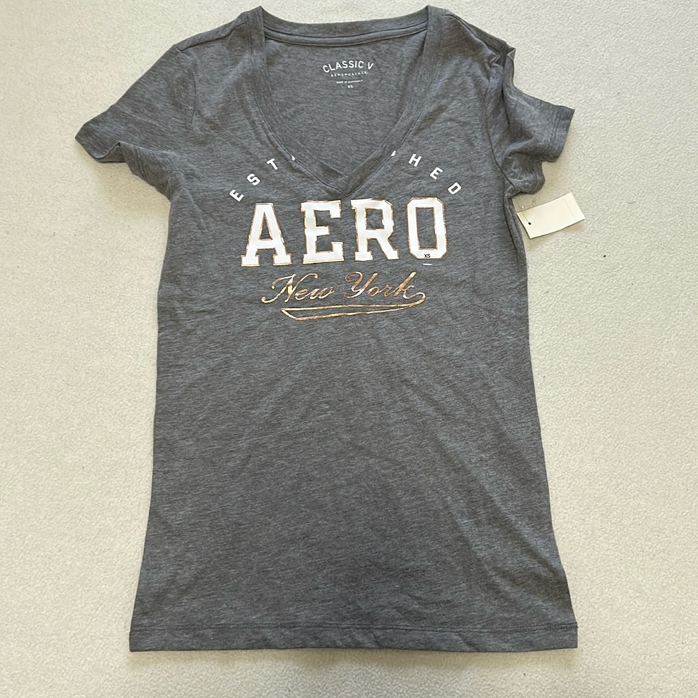 NWT Aeropostale T-shirt. Women XS